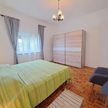 Bonaca Apartment