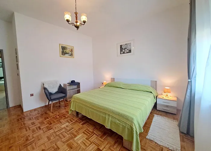 Bonaca Apartment *